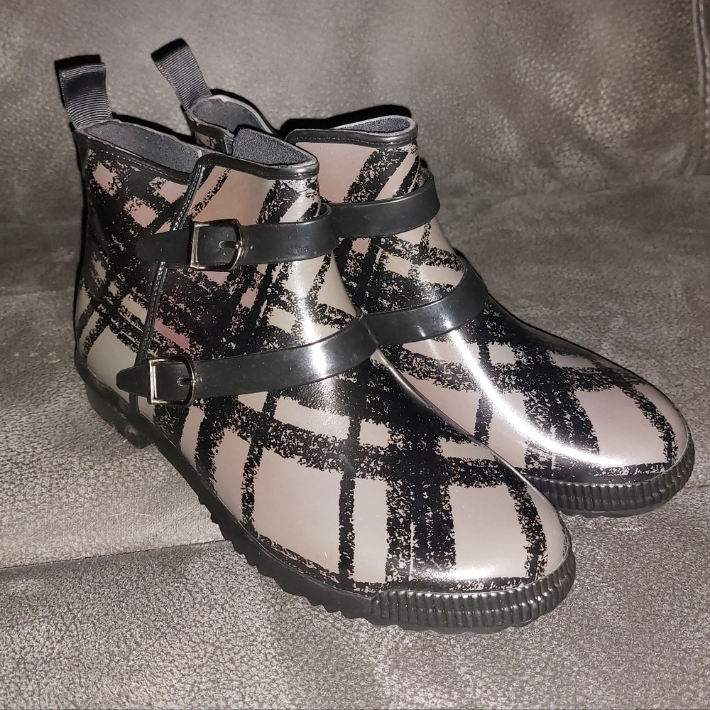 Cougar Gray & Black Patterned Women's Ankle Rain Booties